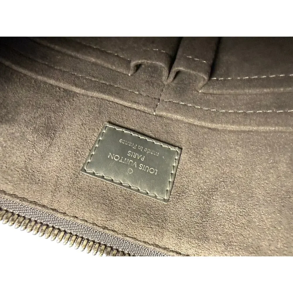 Louis Vuitton authentic louis